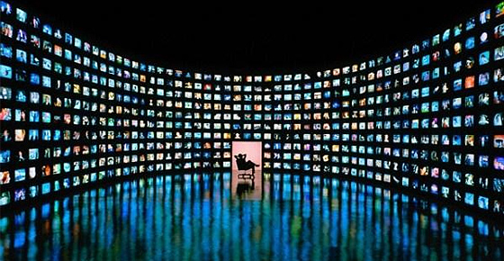 37446 Елена Ларина. Инженеры хаоса: почему теракт в Париже совершили агенты спецслужб.